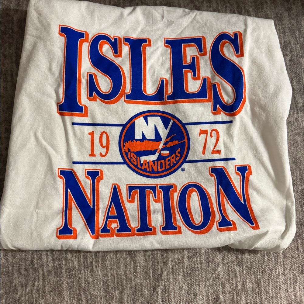 Islanders Nation Graphic Tee- JetBlue UBS collab